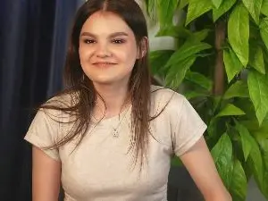 OfeliaOspital  live sex cam