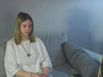 VeronikaStruzzi  live sex cam