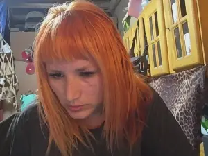 Yesilareyna  live sex cam