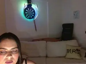 Lovecha_  live sex cam