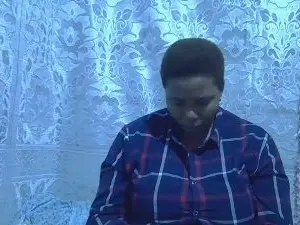 Bigclit_mom  live sex cam