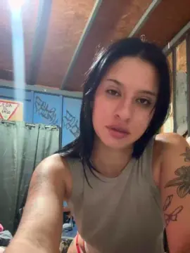 Nenatrampa5  live sex cam