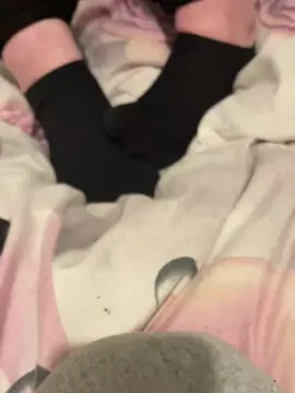 Worshipherfeet  live sex cam