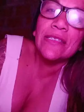 Emilse2  live sex cam
