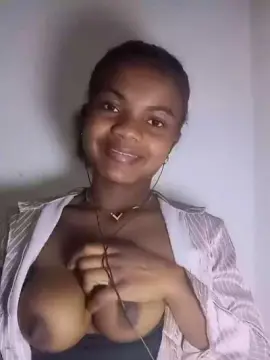 Mialisoa3  live sex cam