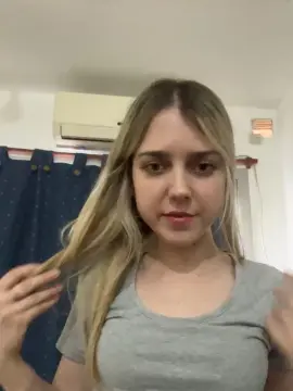 Tatidasilva  live sex cam