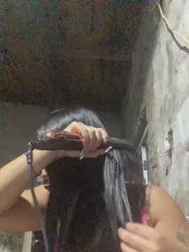 Yekadaa1  live sex cam