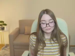 MaiaOpel  live sex cam