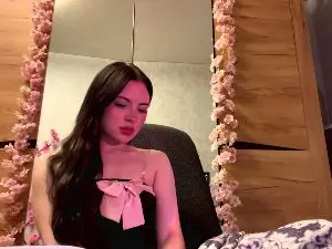 NoreneSimokat  live sex cam