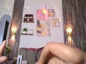 AliceBigBooty  live sex cam
