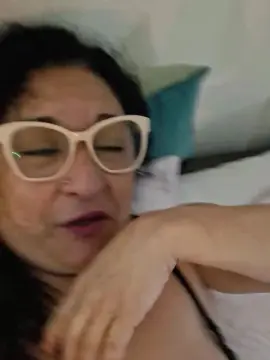 Caritovivi  live sex cam