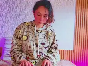 AlisonAndree  live sex cam