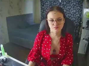 LouveniaGelder  live sex cam