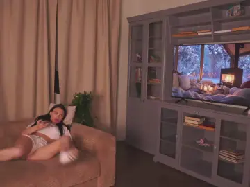 MarnieHolgate  live sex cam