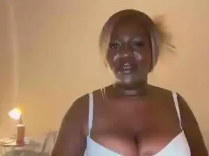 Maxesme66  live sex cam