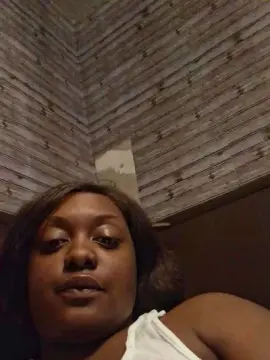 Allnaturalwoman  live sex cam