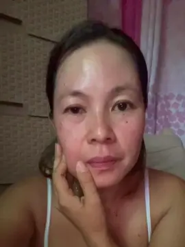 Slutpinay4  live sex cam