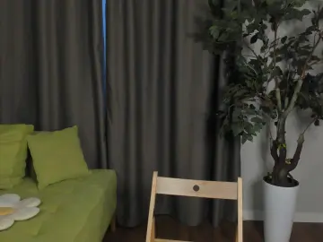 LoreGaroner  live sex cam