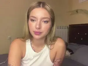 JeniseBisom  live sex cam