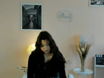 NganBelone  live sex cam