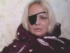 Clementinehot  live sex cam