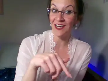 Easy_Briezy20  live sex cam