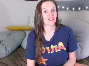Easy_Briezy20  live sex cam