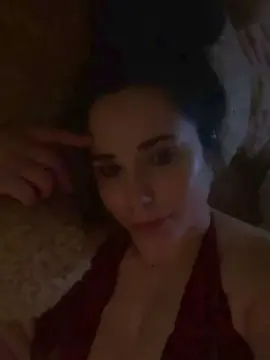 Mountainlioness  live sex cam