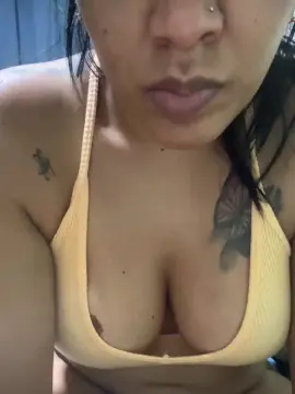 Emmabraumm  live sex cam