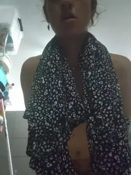 FunBun2112  live sex cam