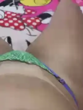 Laramacedo2027  live sex cam