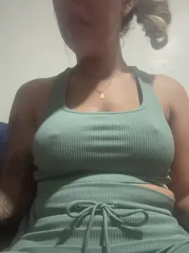 Laramacedo2027  live sex cam