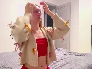 KieraLasaint  live sex cam