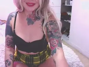 GatitaHorny69  live sex cam