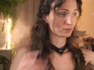 Yulla  live sex cam