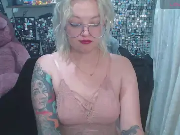 Lummiky_1  live sex cam