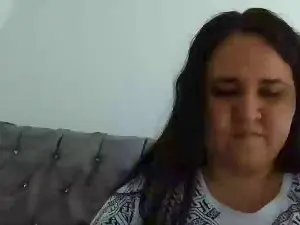 Sarafemmur  live sex cam