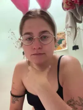 Mclacy  live sex cam
