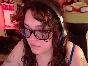 Melanypresley1  live sex cam