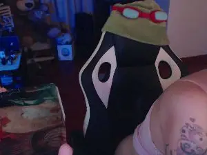 Melanypresley1  live sex cam