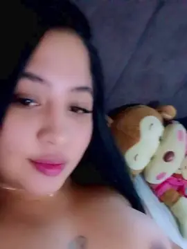 Sara972  live sex cam