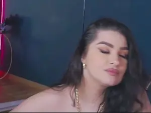 AdelynnReeds  live sex cam