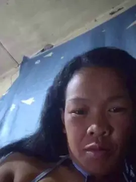 Rosaline27  live sex cam