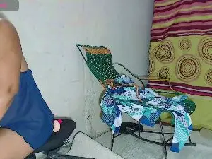 Latincouplex2  live sex cam