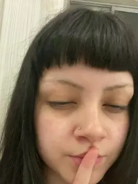 Emmagauthier44  live sex cam