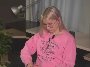 BeverlyBach  live sex cam