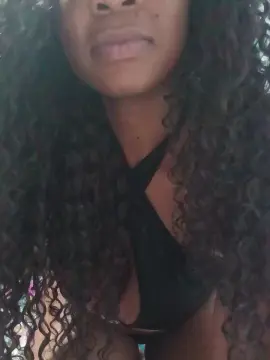 Nathzinum  live sex cam