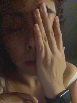 Reedgyal  live sex cam