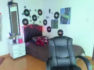 Vampirelacrazy  live sex cam