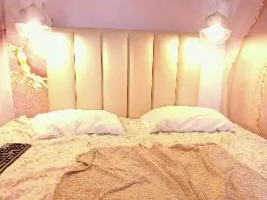 ZoeMorelli  live sex cam